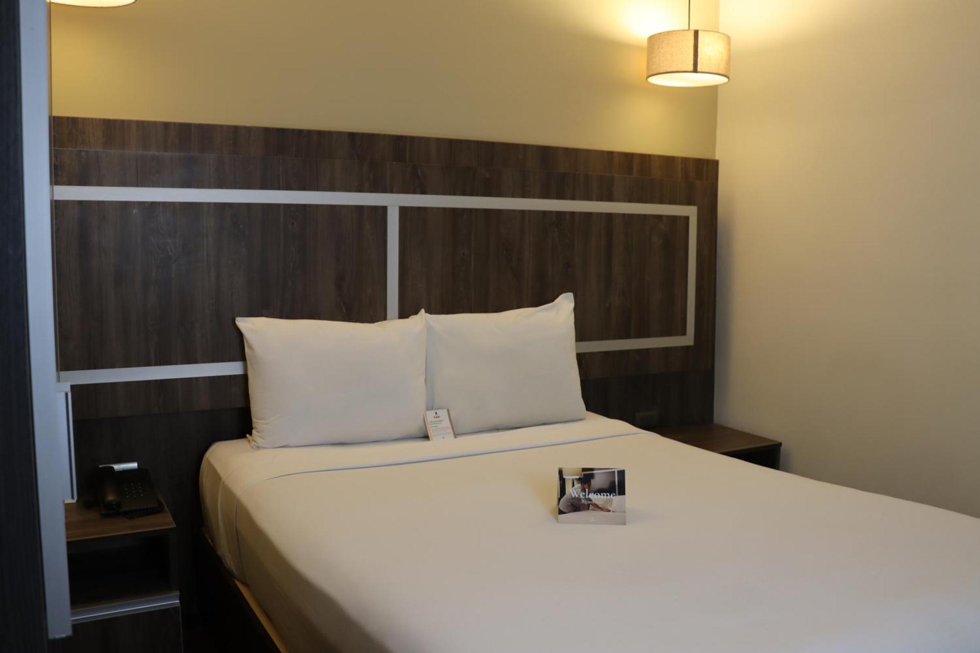 Rado Hotel - Santa Maria Trujillo Zewnętrze zdjęcie